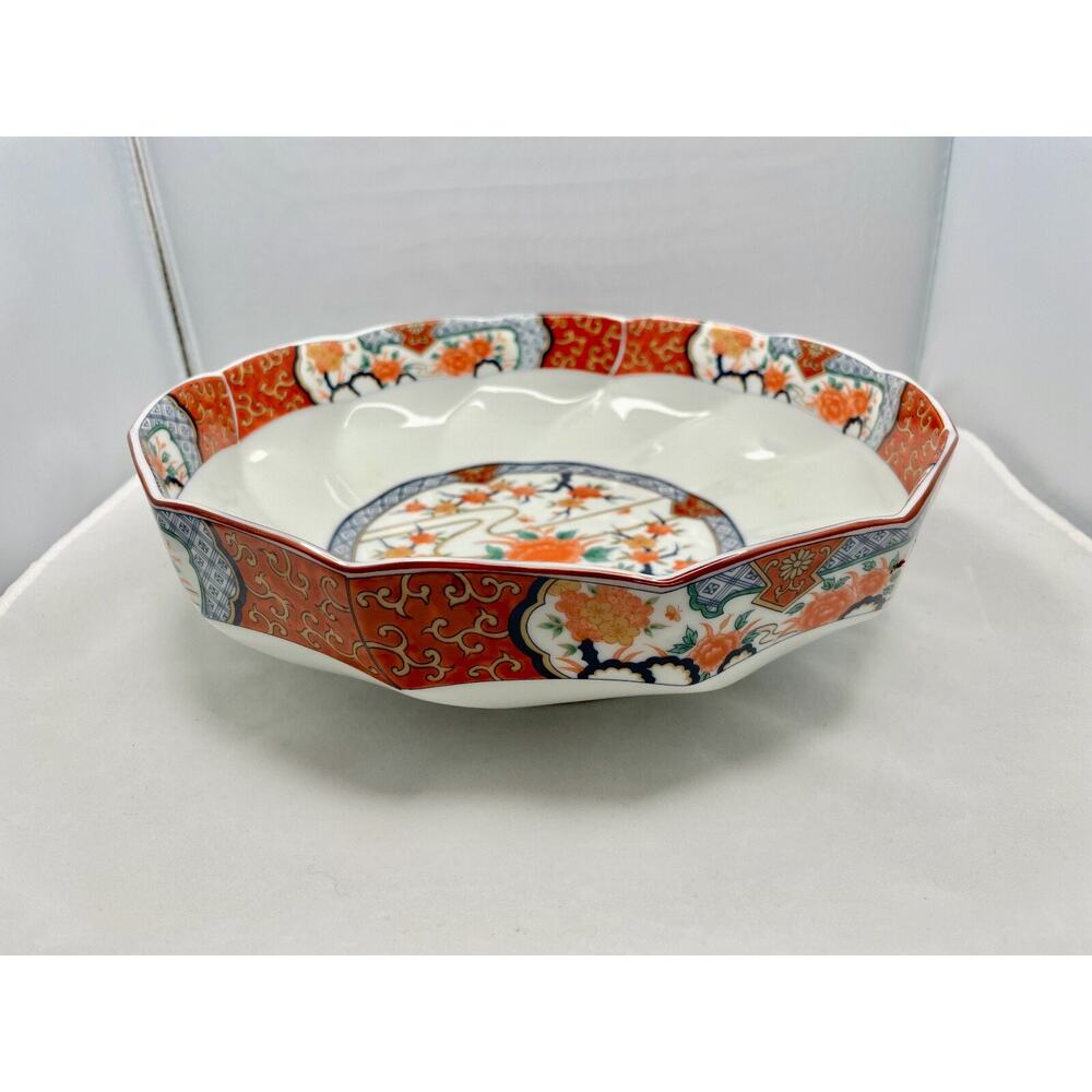 ARITA Japanese Imari Floral Porcelain Scalloped Serving Bowl